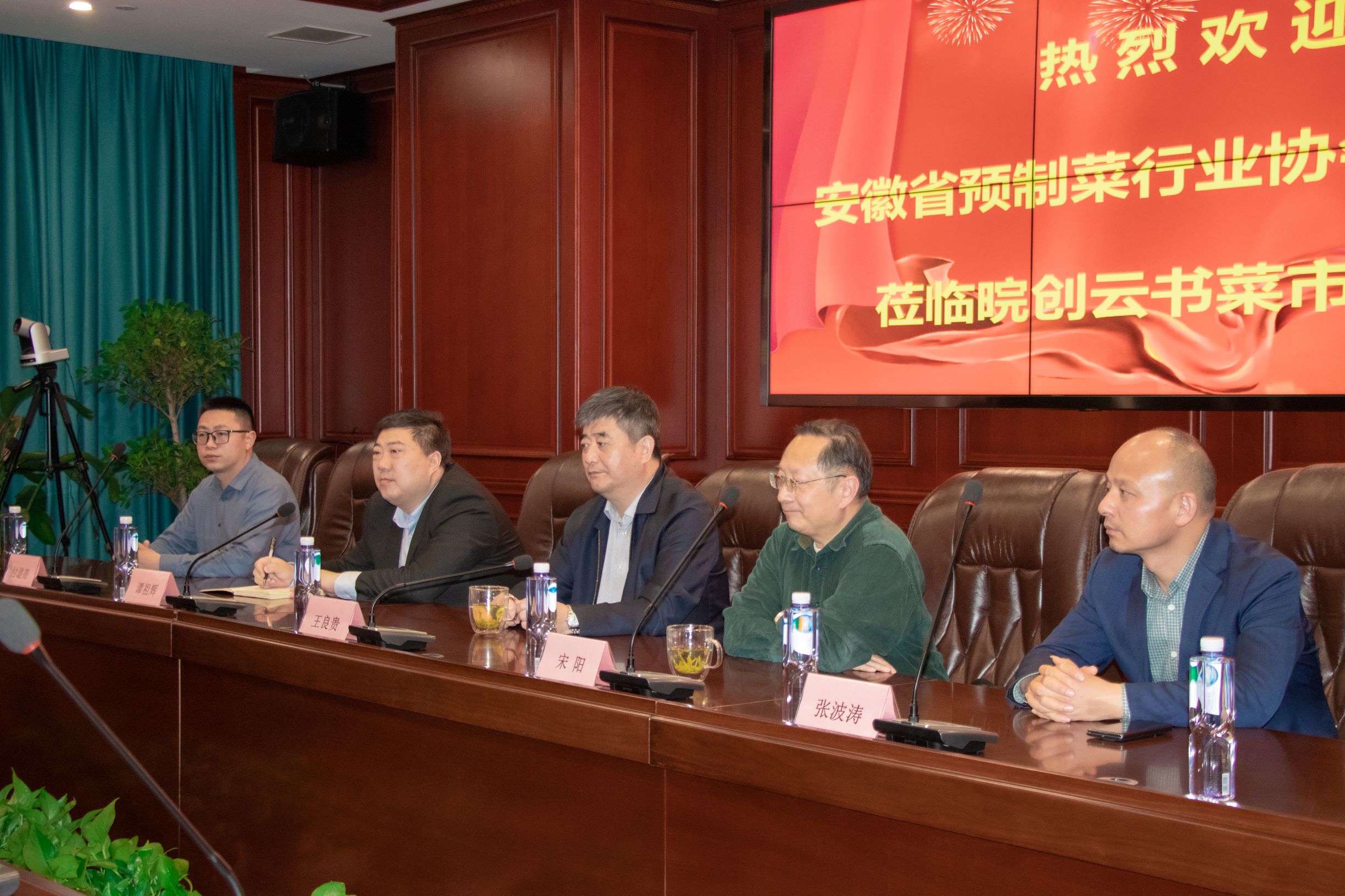 1713858816509561.jpg 1713858816509561.jpg